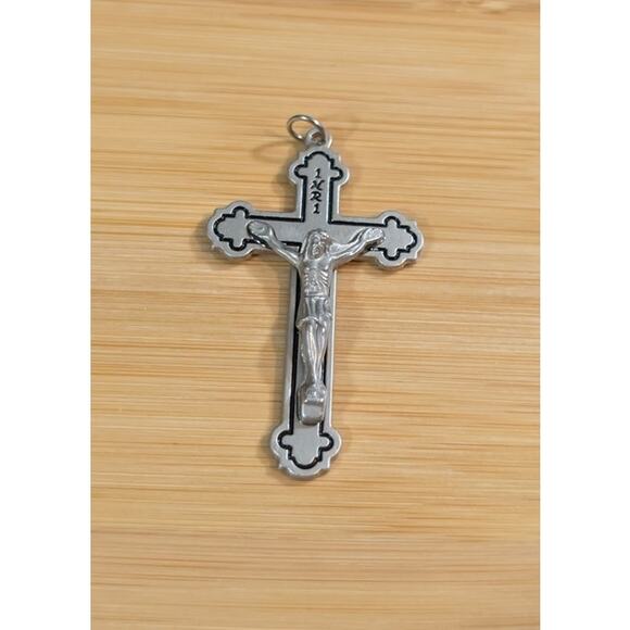 Vintage‎ Budded Jesus Crucifix Cross SilverTone Pendant INRI Stainless Steel 2" - Picture 2 of 5
